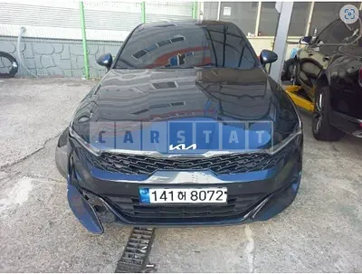 Photo 1 of 8: 2022 Kia K5 — Korean insurance auction