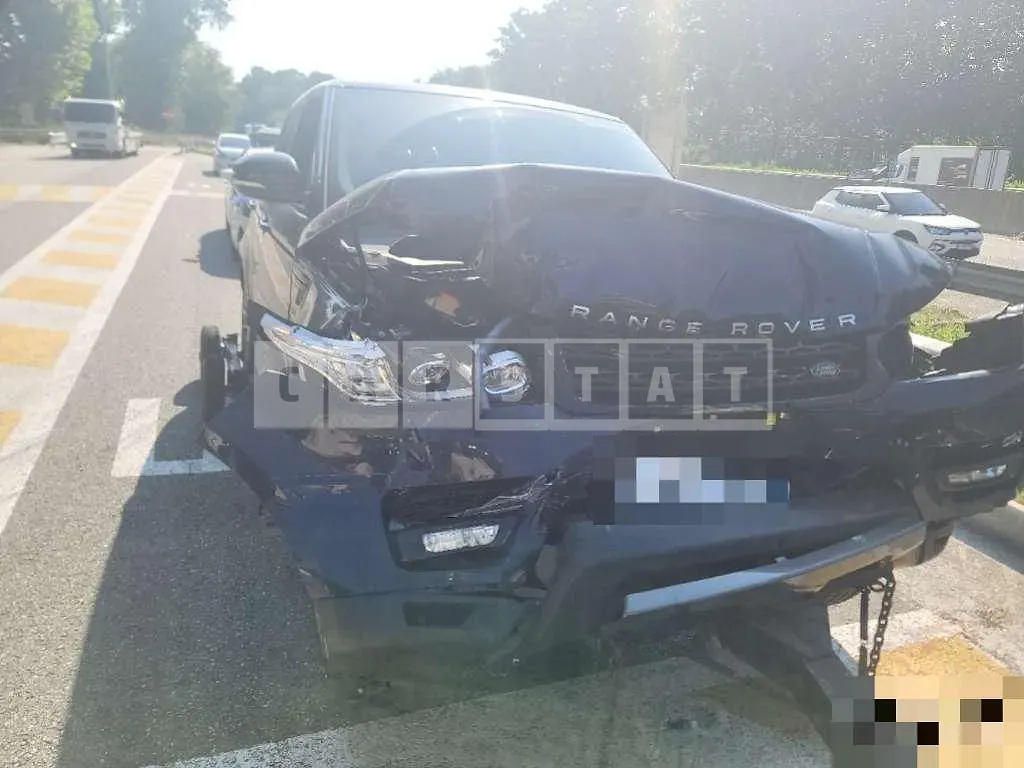 Photo 2 of 9: 2016 Land Rover Range Rover Sport 3.0d — Korean insurance auction