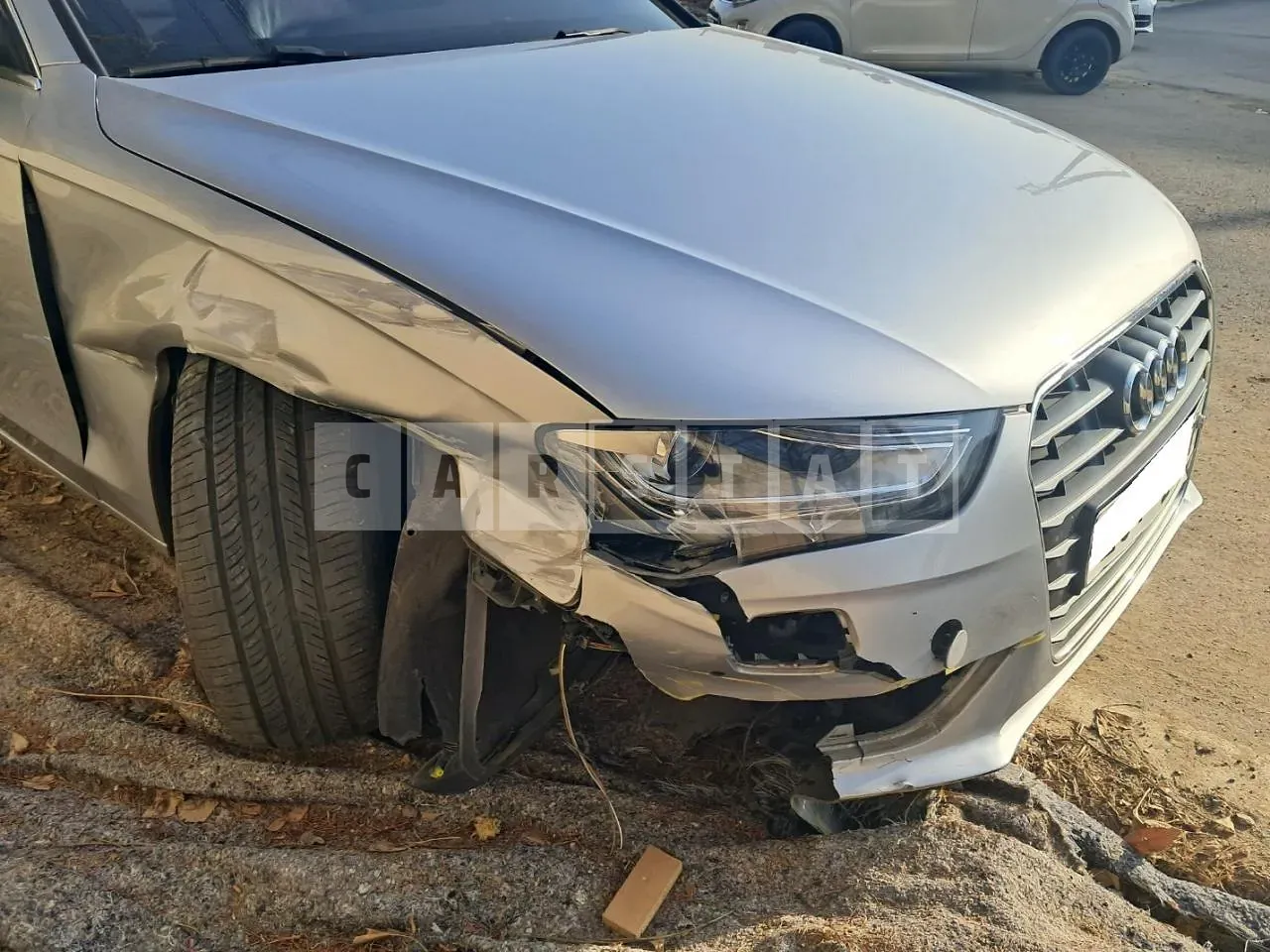 Photo 2 of 15: 2015 Audi A4 30 TDI, VIN WAUZZZ8K4FA120293 — Korean insurance auction