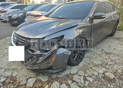 Photo 1 of 12: 2017 Nissan Altima 2.5 — Korean insurance auction