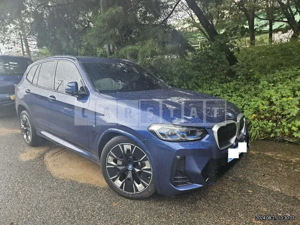 Photo 2 of 12: 2024 BMW iX3 M Sport — Korean insurance auction