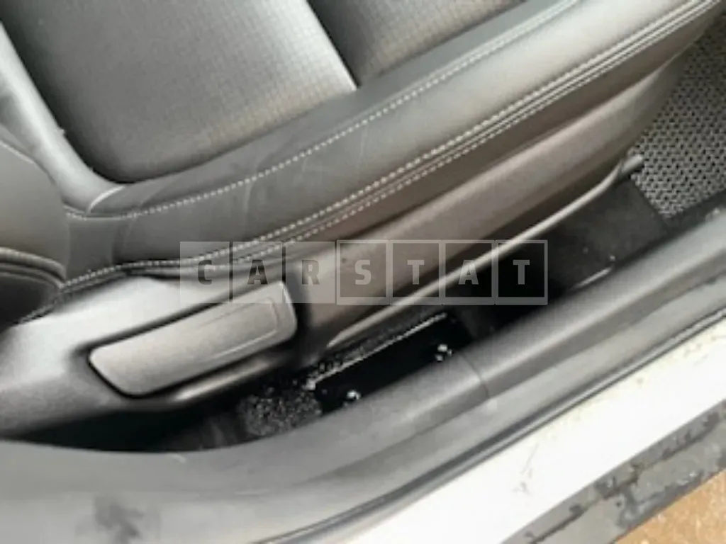 Photo 2 of 12: 2019 Hyundai Kona — Korean insurance auction