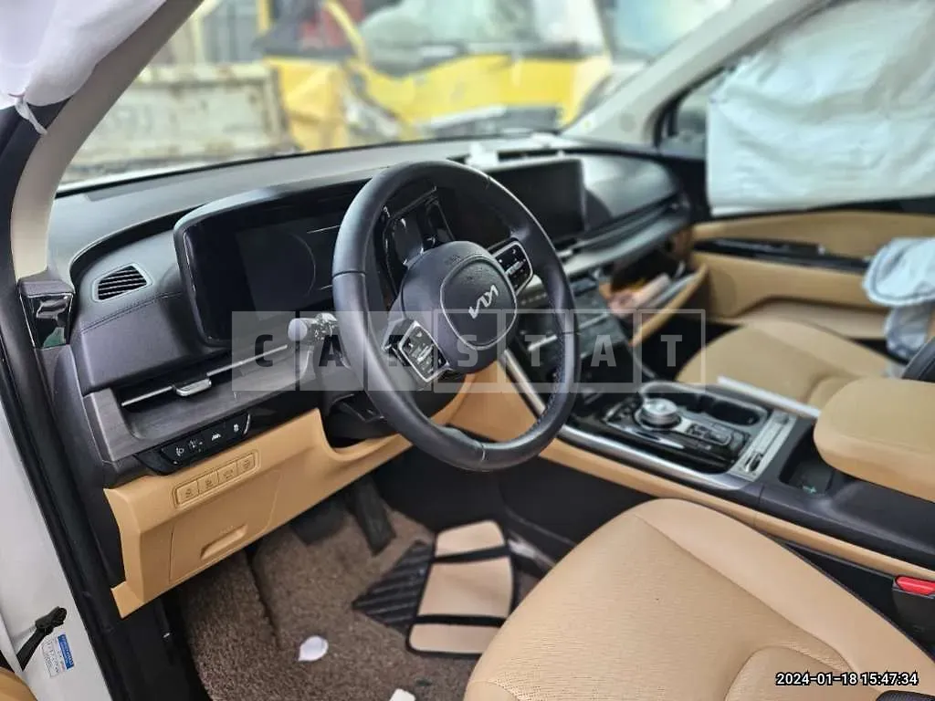 Photo 2 of 46: 2023 Kia Carnival, VIN KNANE813BPS210345 — Korean insurance auction