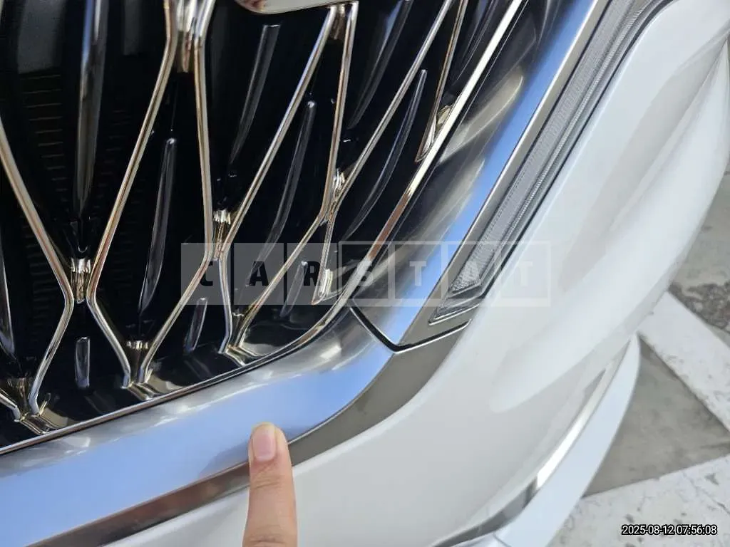 Photo 2 of 4: 2022 Kia (parts) Carnival Limousine Headlamp — Korean insurance auction
