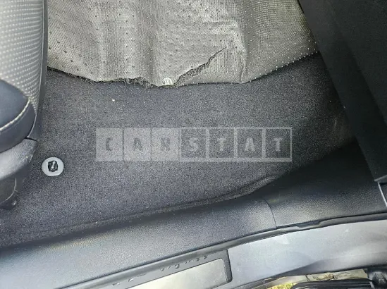 Photo 2 of 15: 2017 Lexus ES300h — Korean insurance auction