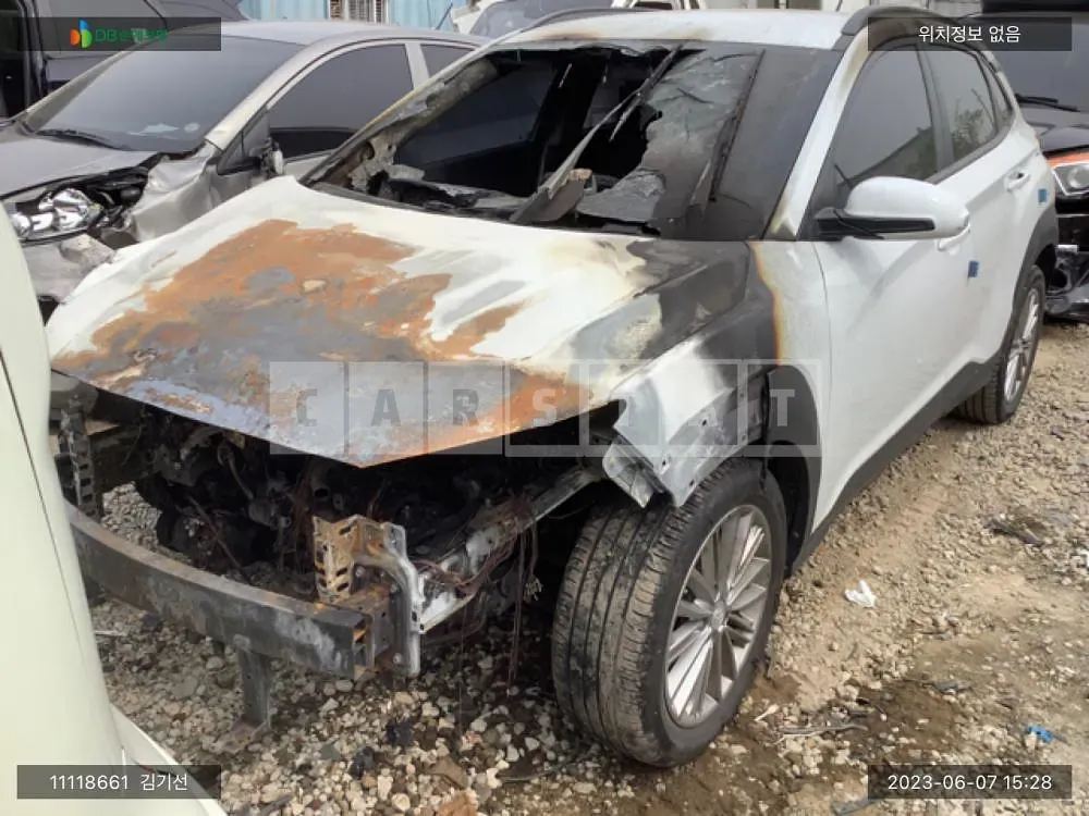 Photo 2 of 12: 2018 Hyundai Kona, VIN KMHK3816GJU210823 — Korean insurance auction
