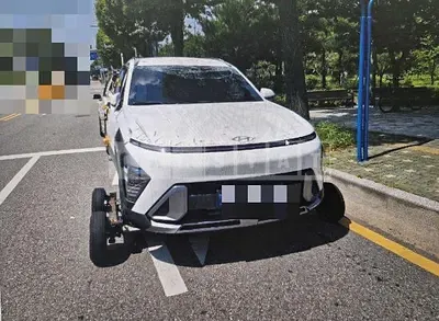 Photo 1 of 28: 2024 Hyundai Kona 1.6 — Korean insurance auction
