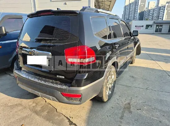 Photo 2 of 28: 2019 Kia Mohave, VIN KNAKN814DKA191140 — Korean insurance auction