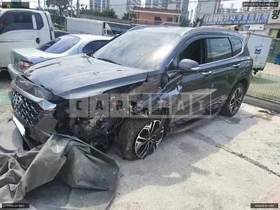 Photo 1 of 23: 2020 Hyundai Santa Fe, VIN KMHS381CBLU305091 — Korean insurance auction