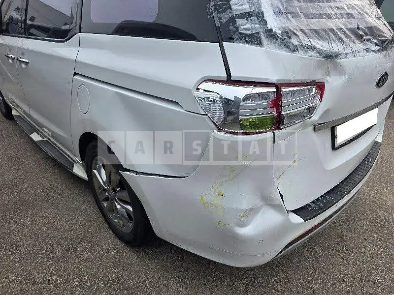 Photo 2 of 20: 2016 Kia Carnival, VIN KNAMB81ABGS214403 — Korean insurance auction