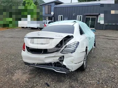 Photo 1 of 7: 2015 Mercedes-Benz C220 BlueTec — Korean insurance auction