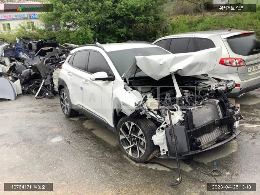 Photo 2 of 11: 2022 Hyundai Kona, VIN KMHK3813GPU947218 — Korean insurance auction