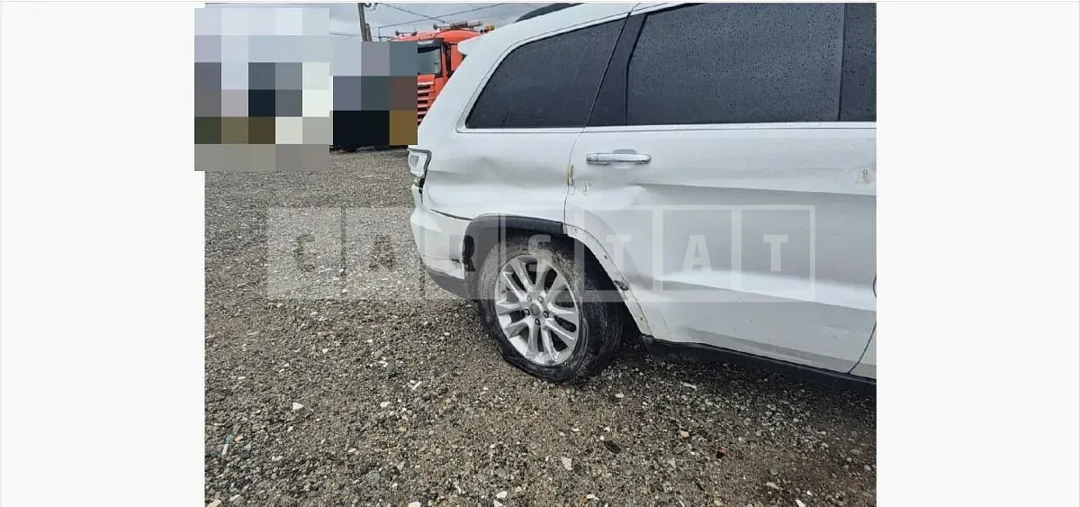 Photo 2 of 24: 2017 Jeep Zip Grand Cherokee — Korean insurance auction
