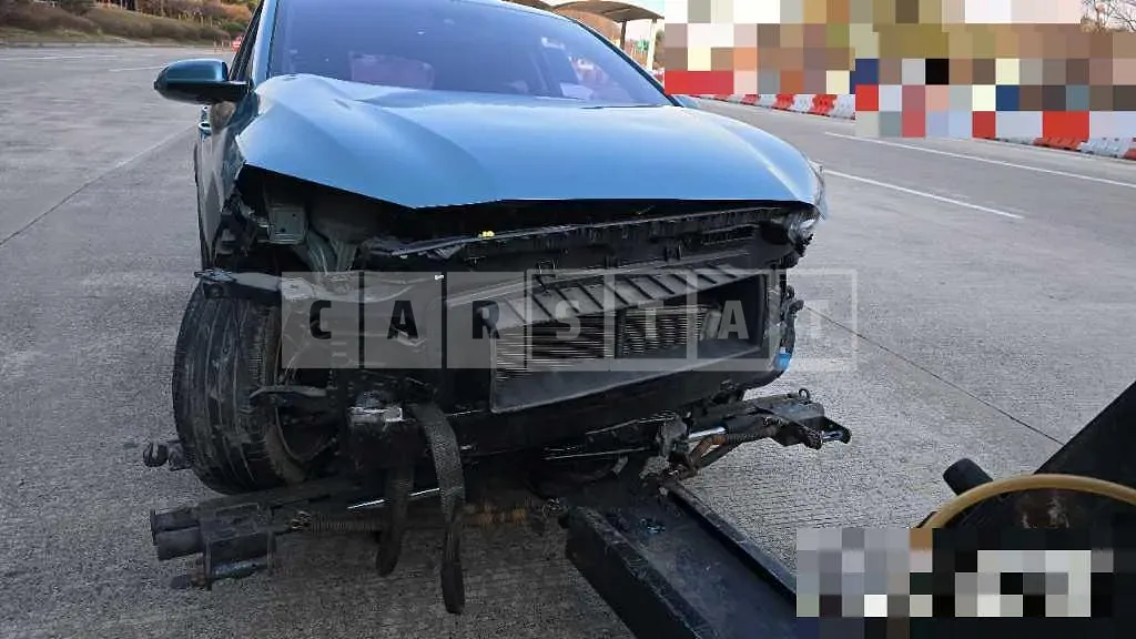 Photo 2 of 14: 2020 Hyundai Kona — Korean insurance auction