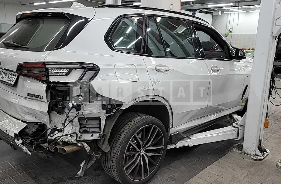 Photo 2 of 25: 2021 BMW X5 M50i, VIN WBAJU4100M9E71906 — Korean insurance auction