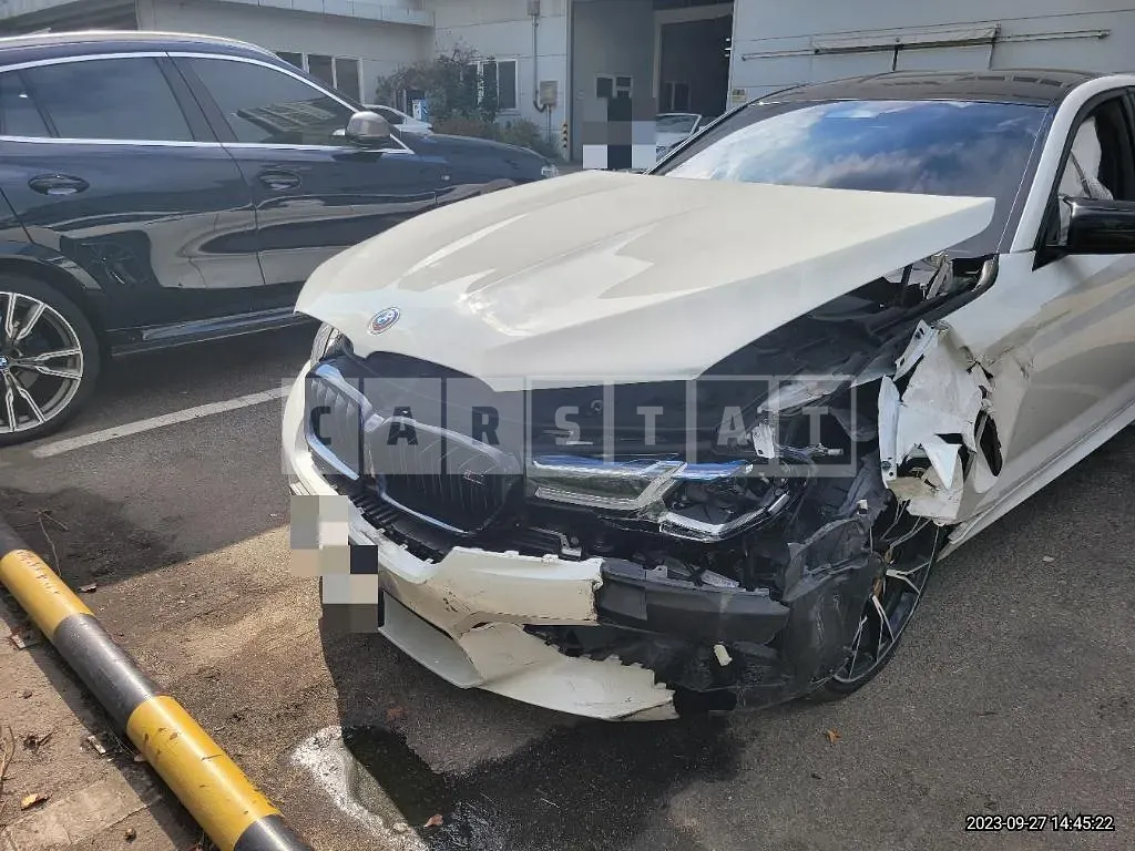 Photo 2 of 15: 2022 BMW M5 Competition Package, VIN WBS81CH03NCK27395 — Korean insurance auction