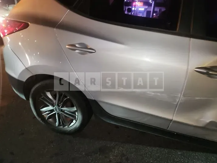 Photo 2 of 6: 2014 Hyundai Tucson ix — Korean insurance auction