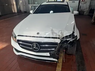 Photo 1 of 27: 2020 Mercedes-Benz E250, VIN W1KZF4FB4LA820107 — Korean insurance auction