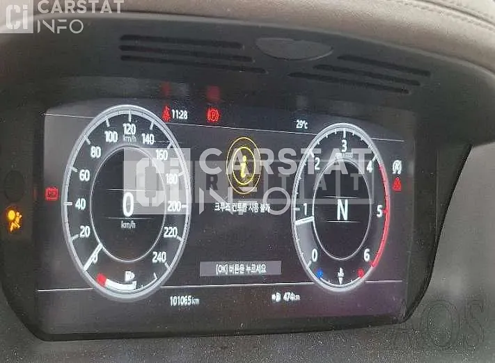 Photo 2 of 17: 2018 Land Rover Discovery TD6 — Korean insurance auction