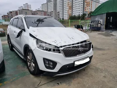 Photo 1 of 7: 2016 Kia Sorento, VIN KNAPK81BDGA226035 — Korean insurance auction
