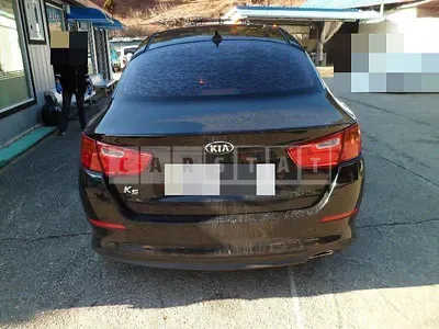 Photo 1 of 13: 2015 Kia K5 — Korean insurance auction