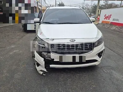 Photo 1 of 15: 2019 Kia Carnivals — Korean insurance auction