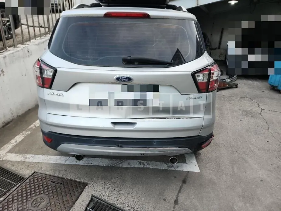 Photo 2 of 12: 2017 Ford Kuga 2.0 AWD — Korean insurance auction