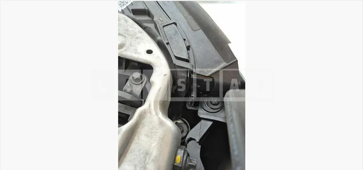 Photo 2 of 6: 2022 Mercedes-Benz (parts) E250 Light — Korean insurance auction