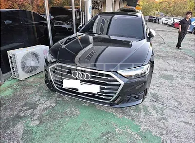 Photo 1 of 11: 2020 Audi S8L TFSI — Korean insurance auction