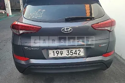 Photo 1 of 24: 2016 Hyundai Tucson, VIN KMHJ3815GGU016236 — Korean insurance auction