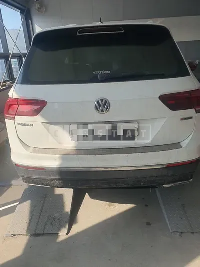 Photo 1 of 12: 2018 Volkswagen Tiguan 2.0 TDI 4MOTION — Korean insurance auction