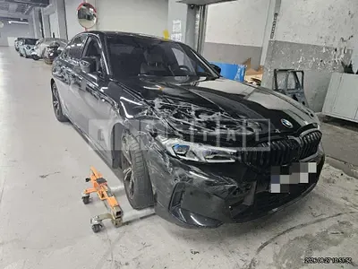 Photo 1 of 38: 2024 BMW 320i — Korean insurance auction