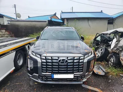 Photo 1 of 17: 2022 Hyundai Palisade, VIN KMHR581ADPU502805 — Korean insurance auction