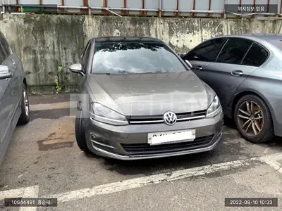 Photo 1 of 12: 2015 Volkswagen Golf 2.0 TDI BMT, VIN WVWZZZAUZGW083791 — Korean insurance auction