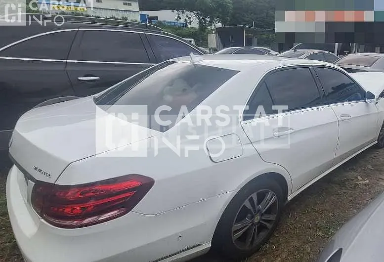 Photo 2 of 34: 2015 Mercedes-Benz E220 BlueTec, VIN WDDHF0AB1GB238588 — Korean insurance auction