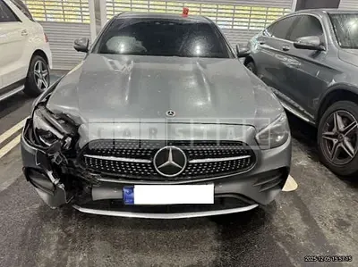 Photo 1 of 32: 2023 Mercedes-Benz E220 d 4Matic — Korean insurance auction