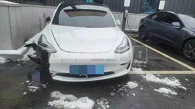 Photo 1 of 5: 2020 Tesla Model 3 Long Range, VIN 5YJ3E1EB2LF733512 — Korean insurance auction