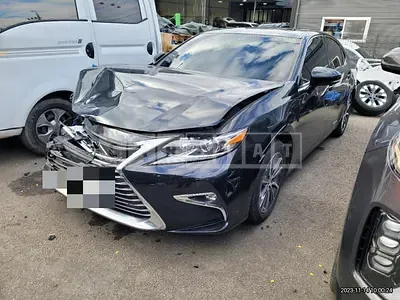 2017 Lexus ES300h
