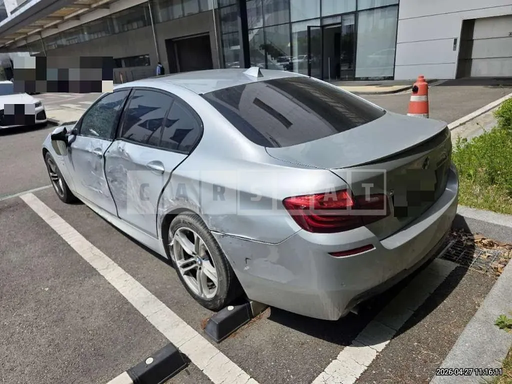 Photo 2 of 21: 2015 BMW 530d xDrive — Korean insurance auction