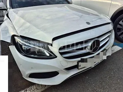 Photo 1 of 16: 2018 Mercedes-Benz C350 e — Korean insurance auction