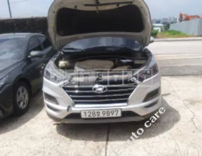 Photo 1 of 20: 2020 Hyundai Tucson, VIN KMHJ281ABLU233128 — Korean insurance auction