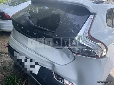 Photo 1 of 20: 2019 Volvo V40CCD3 — Korean insurance auction