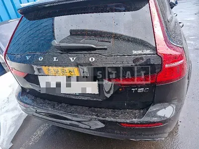 Photo 1 of 36: 2019 Volvo V60CCT5 AWD — Korean insurance auction