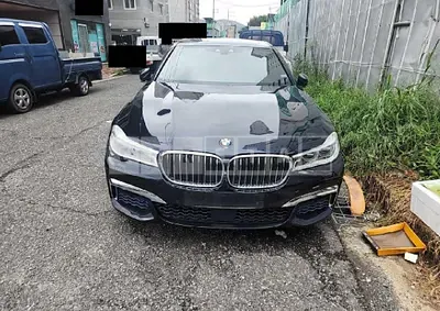 Photo 1 of 35: 2017 BMW 730Ld xDrive, VIN WBA7G6103HG768955 — Korean insurance auction