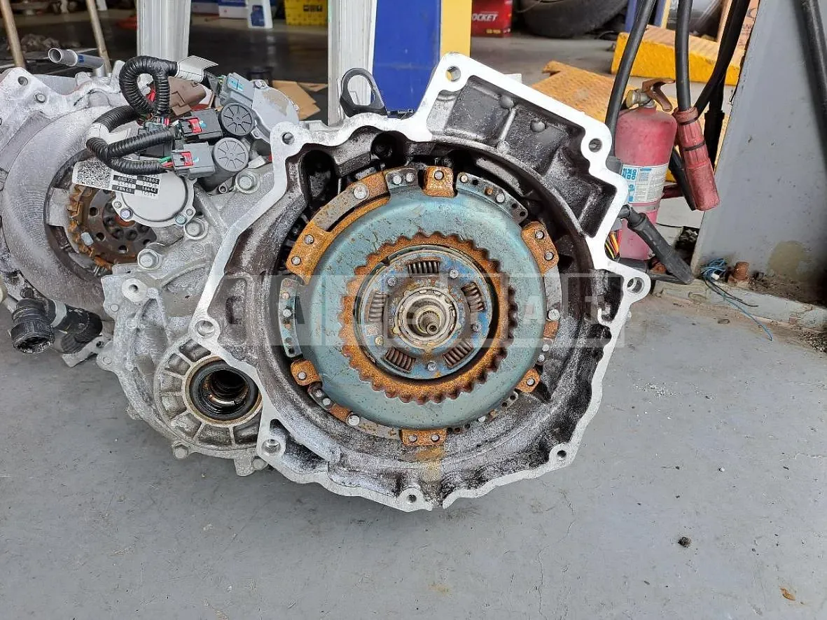 Photo 3 of 3: 2020 Hyundai (parts) IONIQ 1.6 Hybrid Mission, VIN KMHC851CGLU224355 — Korean insurance auction