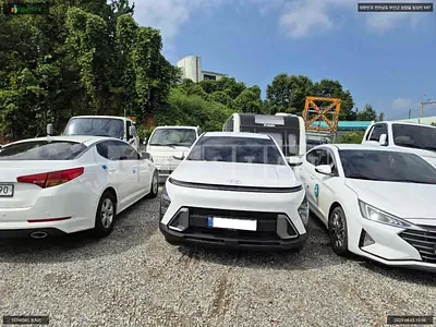 Photo 1 of 17: 2024 Hyundai Kona Hybrid, VIN KMHHB811GRU044254 — Korean insurance auction