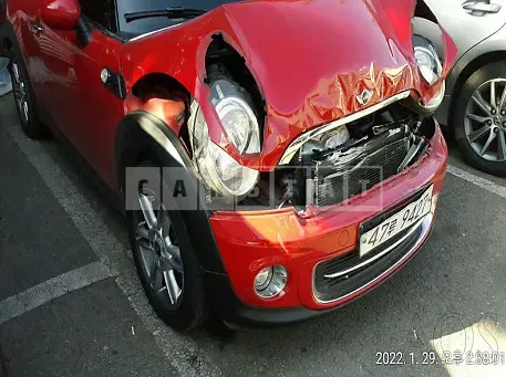 Photo 2 of 8: 2015 MINI Cooper Convertible, VIN WMWZN3103FT657209 — Korean insurance auction