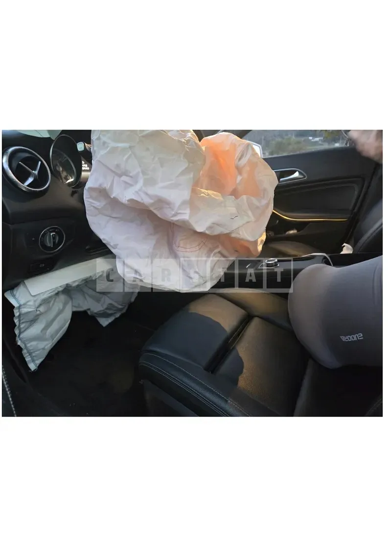 Photo 2 of 7: 2016 Mercedes-Benz CLA200 d — Korean insurance auction