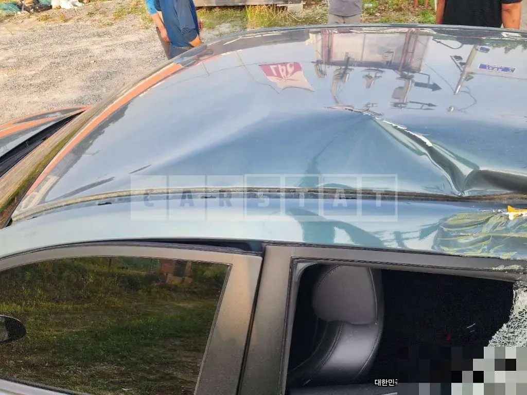 Photo 2 of 42: 2020 Hyundai Kona — Korean insurance auction