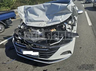 Photo 1 of 50: 2023 Volkswagen Arteon 2.0TDI — Korean insurance auction